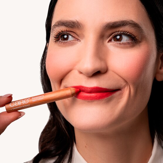 CARE NATURAL BEAUTYL�PIS BATOM RASPBERRY